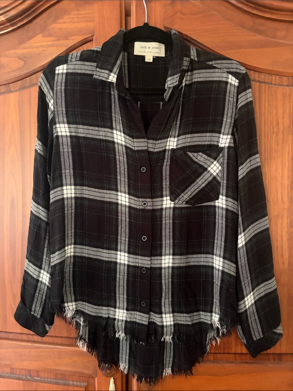 cloth & stone x Anthropologie Black|Gray|White Plaid Flannel Fringe-Hem Shirt XS